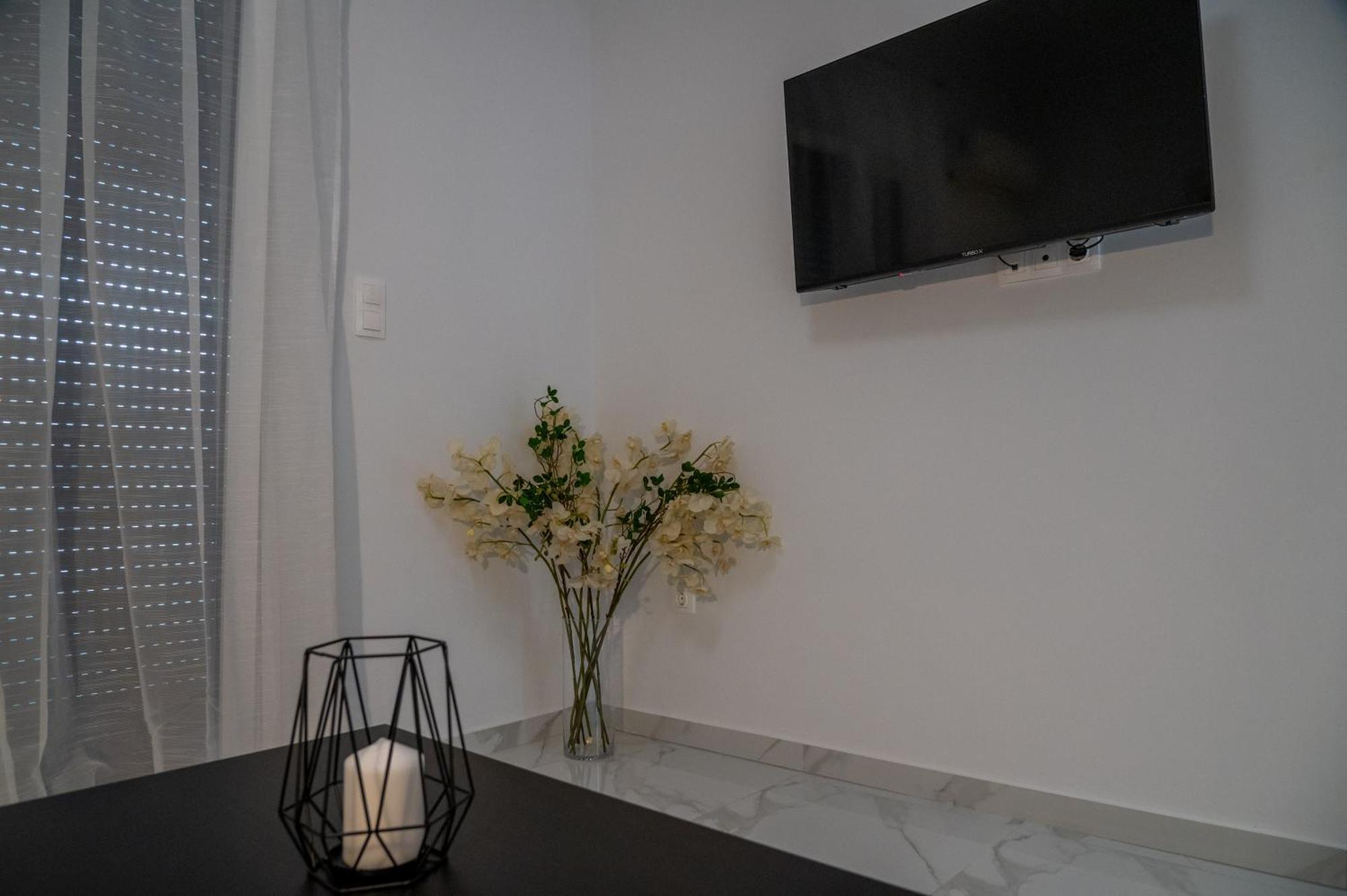 Central Apartment Near To Acropolis Area Atenas Exterior foto
