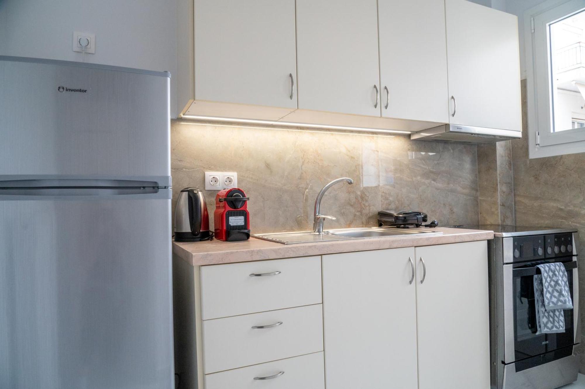 Central Apartment Near To Acropolis Area Atenas Exterior foto